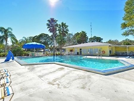 Crystal Isles Rv Resort Crystal River Exterior photo